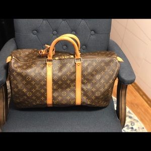 ❤️SALE❤️Authentic Louis Vuitton Keepall 50